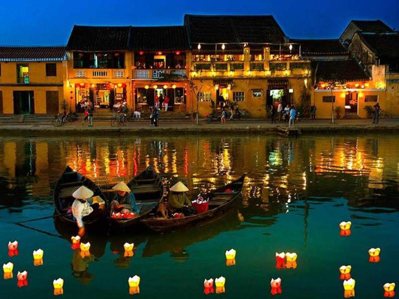 Central Of Vietnam Impressing 6 Days Package