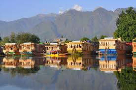 8D Of North India Golden Triangle & Kashmir Tour