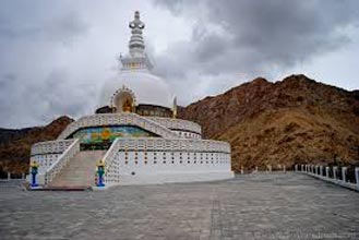 Hill Of Ladakh Tour