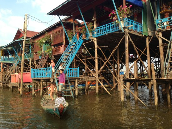 Kompong Phluk (floating Village) Tour