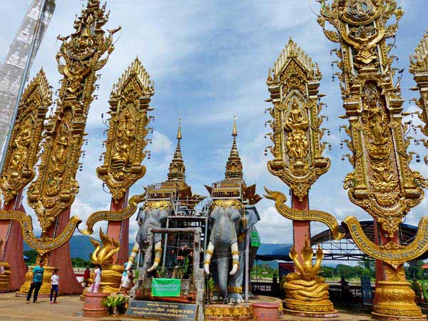 Full Day Chiang Rai Golden Triangle Tour Package
