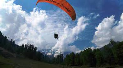 Paragliding Dhobi Falayan Tour