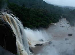 Amazing Kerala Waterfalls And Beach Tour
