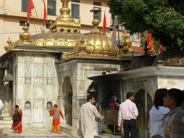Kulu Manali Vaishnodevi Amritsar Package