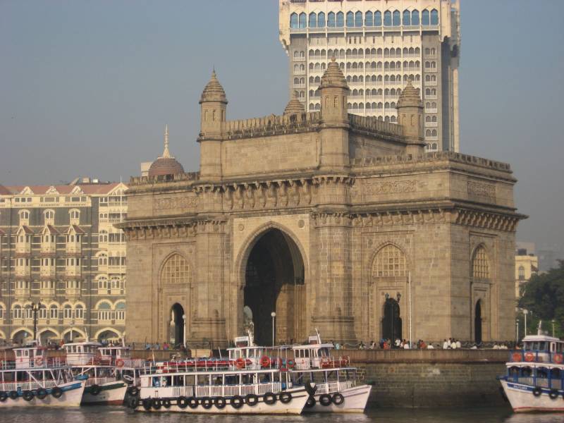 Mumbai – Panchgani – Mumbai Tour