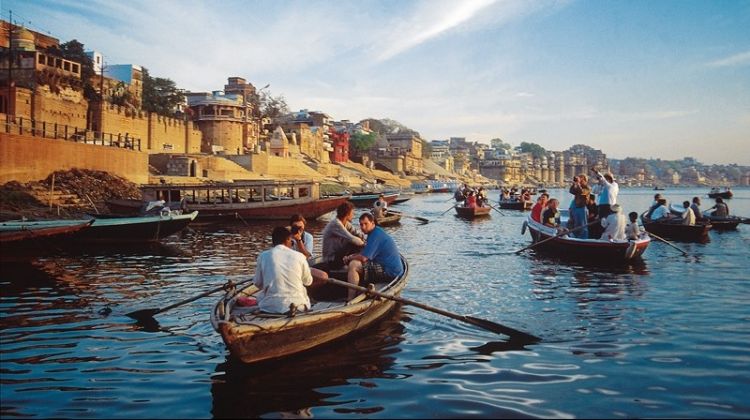 A Dip In The River Ganges Tour Package