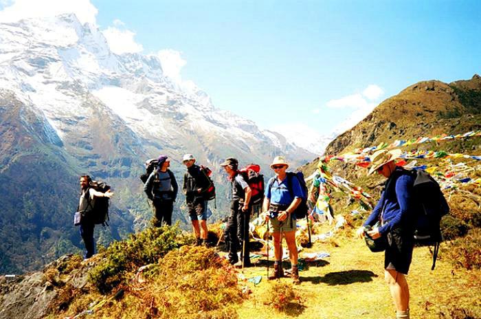 Darjeeling - Phalut - Sandakphu - Trek Tour
