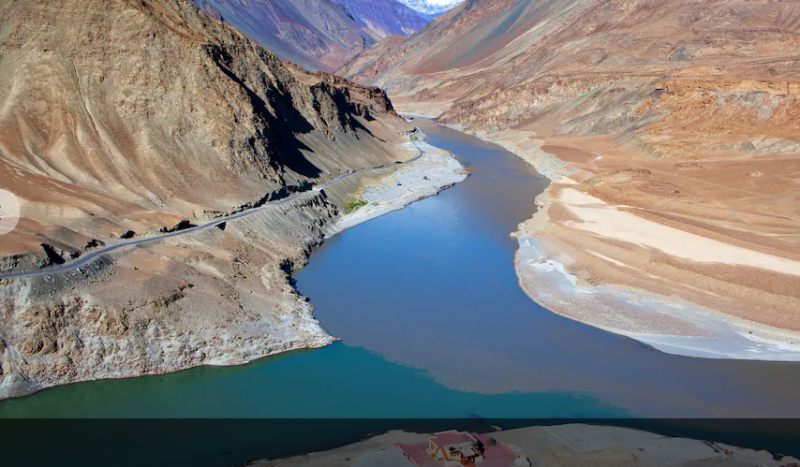 Ladakh Tour Package 7 Night 8 Days