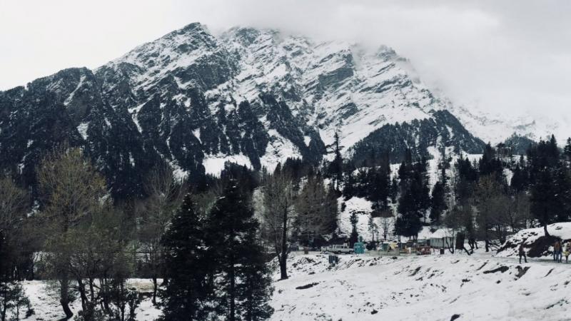 Bhrigu Lake Trek Tour Package