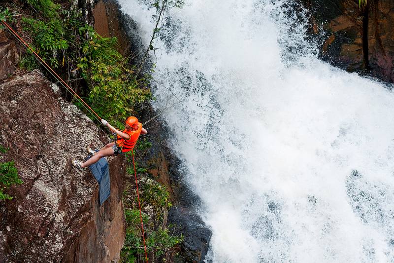 Dalat’s Abseiling/rappelling The Waterfalls & Canyons