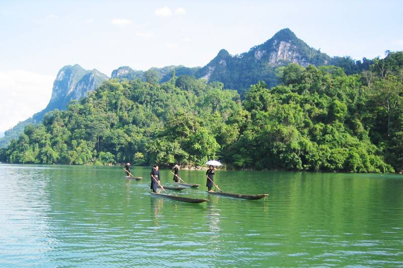 Explore 3 Days Package Tour Ba Be - Caves, Lake and Hiking