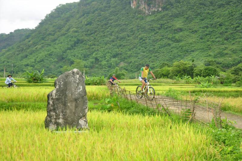 Explore 3 Days Mai Chau, Phu Luong and Moc Chau