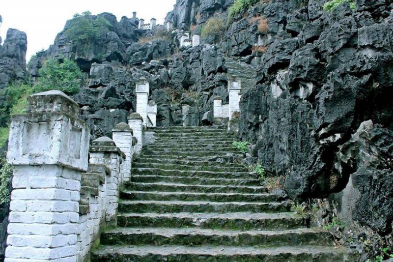 Mua Cave – Trang An Private Tour