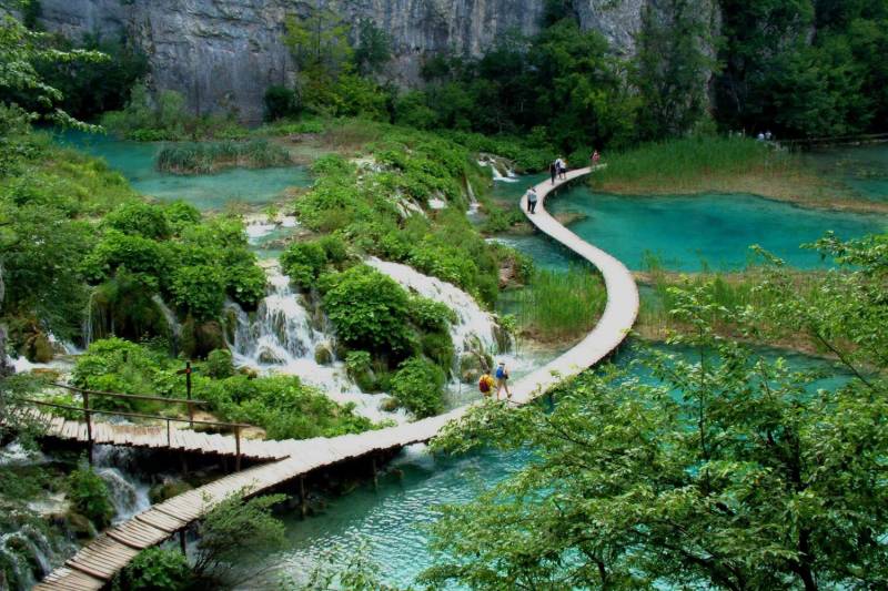 14 Days Ultimate Vietnam Adventure Tour