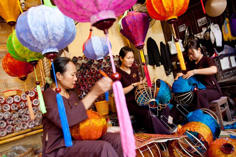 14 Days Package Tour the Best of Viet Nam & Cambodia