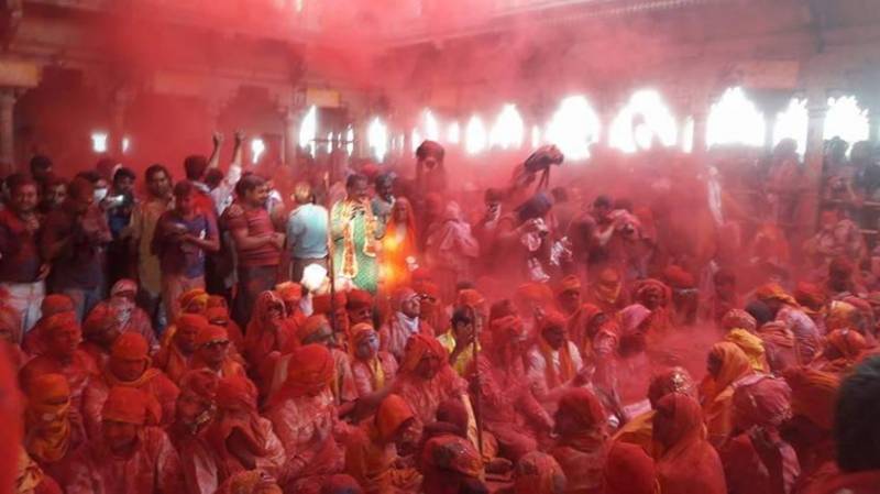 Shri Braj Mandal Lathmar Holi Darshan