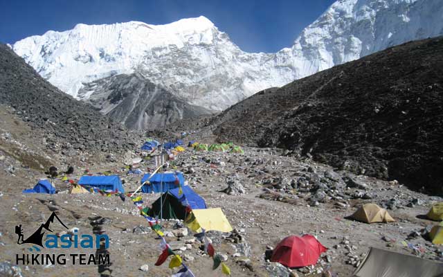 Island Peak Climbing Trip