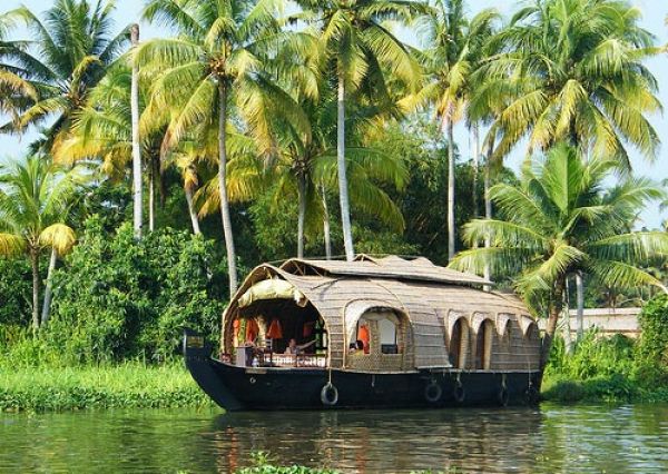 Short Getaway In Kerala Tour