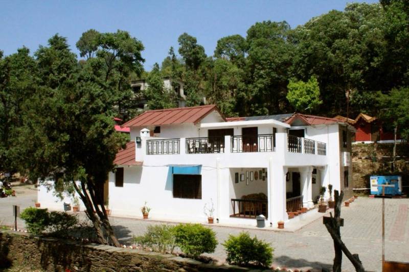 Windsor Cottages Lansdowne Tour