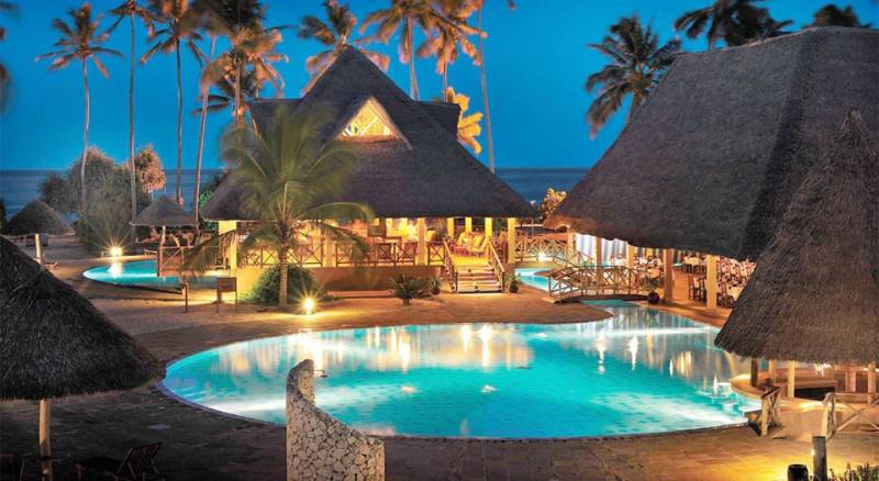 8 Days Diani Beach Stay and Tsavo East Safari Adventure in Kenya