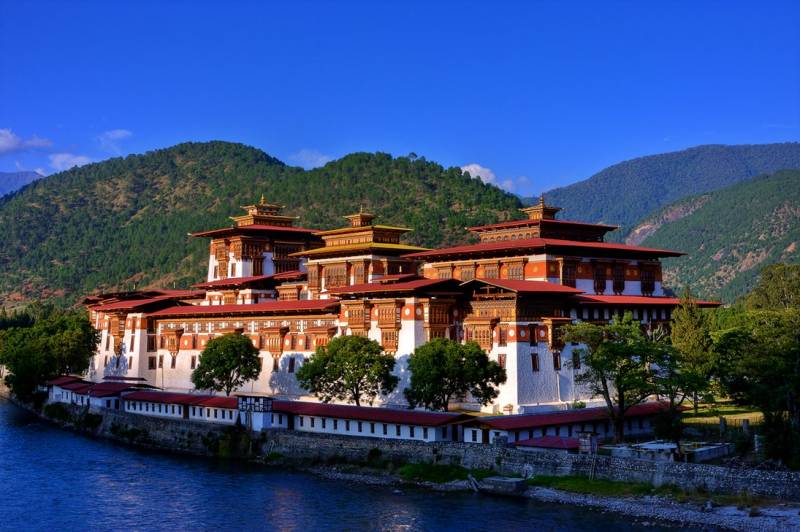 Splendid Bhutan By Road  |  4nights Tour
