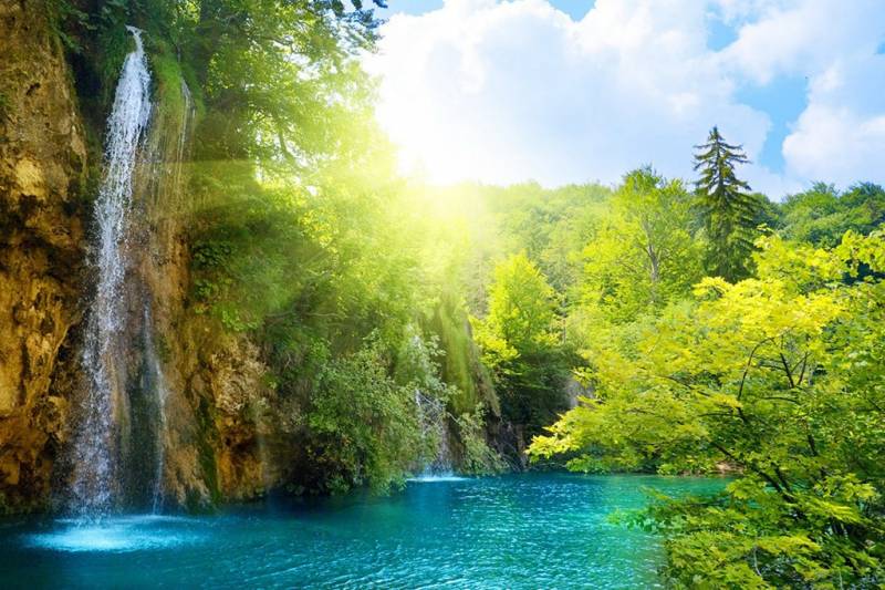 Adventure Ba Be Lake – Ban Gioc Waterfall