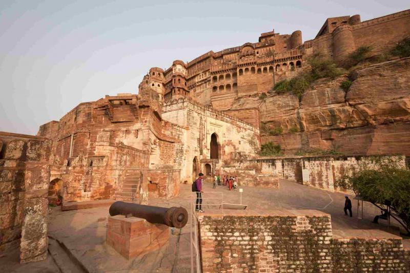 Jaisalmer – Jodhpur - Udaipur Tour Package