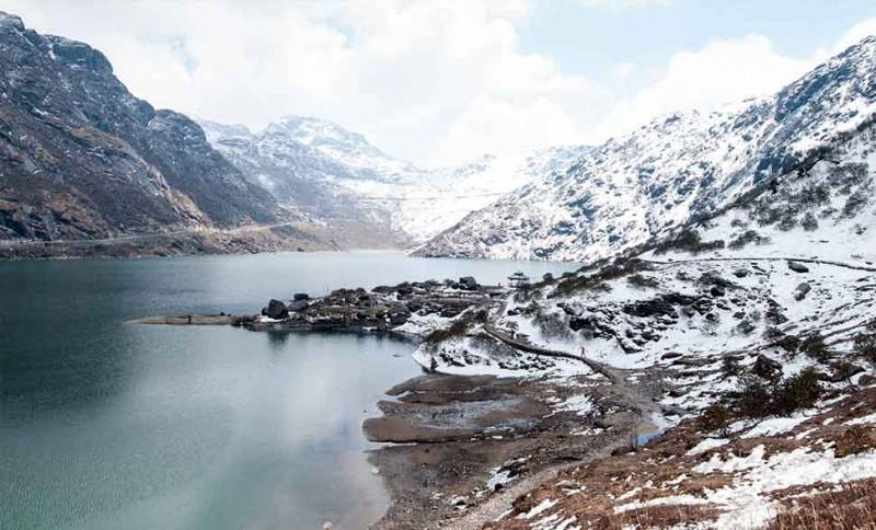 Gangtok Lachung Yumthang Valley Tour 5 Days