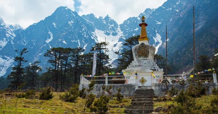 Gangtok Lachung Yumthang Valley Tour 5 Days