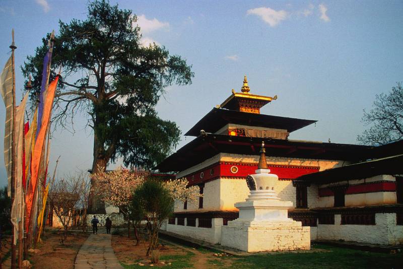Kingdom in the Sky - Bhutan Tour 7 Days