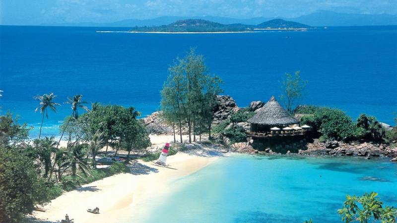 Luxury in Seychelles Tour Package 6N7D