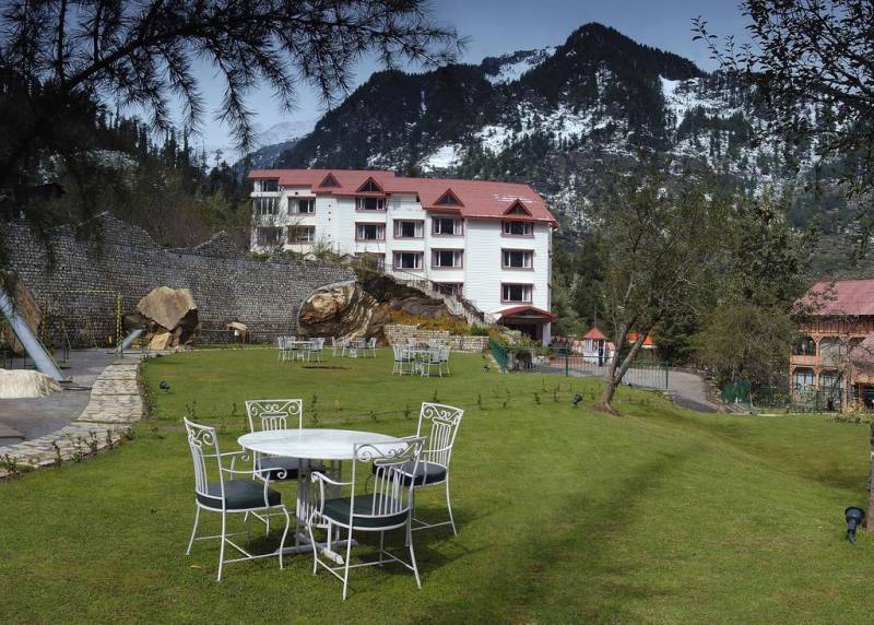 Out Into Tranquility At Apple Country Resort, Manali (3  Nights)