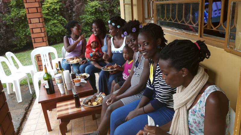 Shop, Cook and Dine with a Ugandan Family: 6 Hour Private Shopping, Cooking Class and Meal with Loca