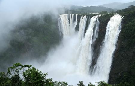 5 Days Shilllong With Cherapunji Tour