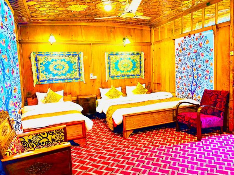 Kashmir Honeymoon Tour - Jammu to  Jammu - 5N 6D