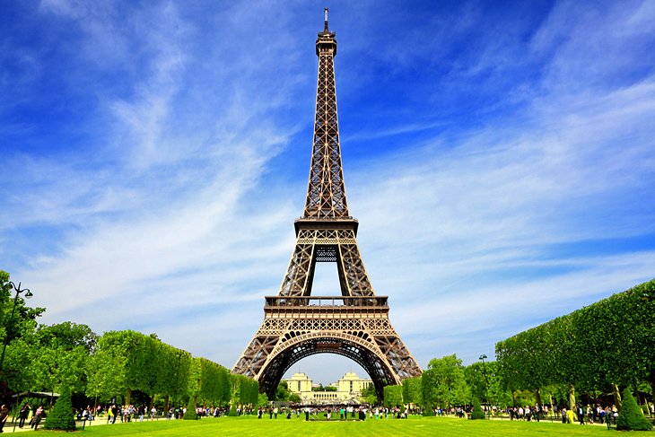 6 Nights Holiday in Paris and Switzerland Tour