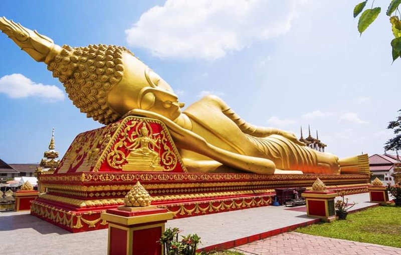 Culture and Local Life in Laos 6 Days