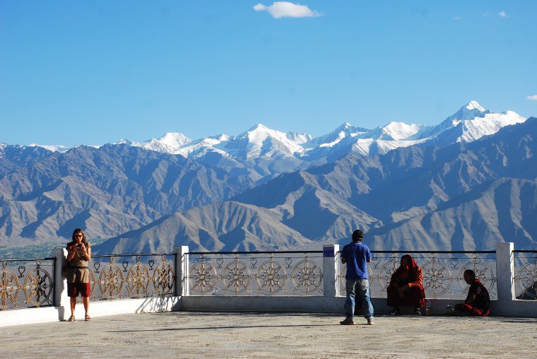 Queens of Northeast 6 Night 7 Days Tour