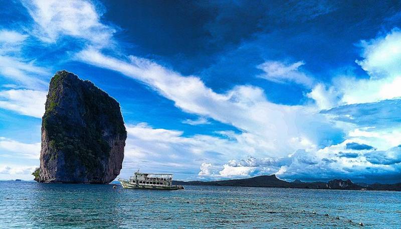 Mesmerizing Thailand 5 Days Tour