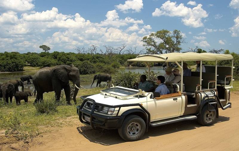 4 Day Victoria Falls Safari Escape