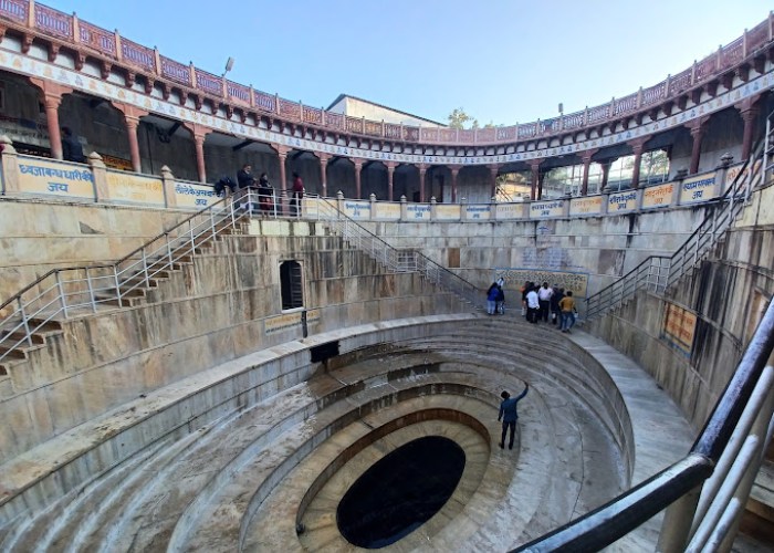 9d Bodhgaya- Varanasi- Prayagraj- Ayodhya- Mathura- Vrindavan- Khatu Shyam- Delhi Tour