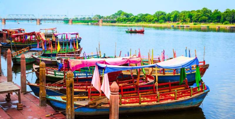 Mathura – Vrindavan – Gokul – Govardhan Tour  packages