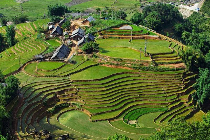 Sapa 3 Days 2 Nights Trekking Tour from Hanoi (2 Nights in Hotel)
