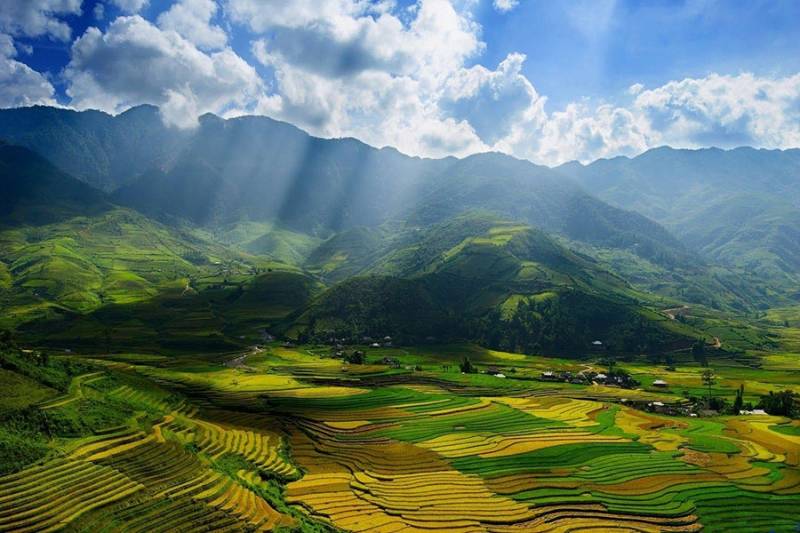 Sapa 3 Days 2 Nights Trekking Tour from Hanoi (2 Nights in Hotel)