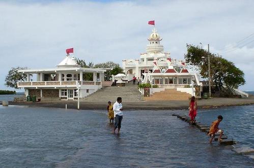 Heritage Kolkata with Serene Gangasagar & Shantiniketan 6n-7d Tour