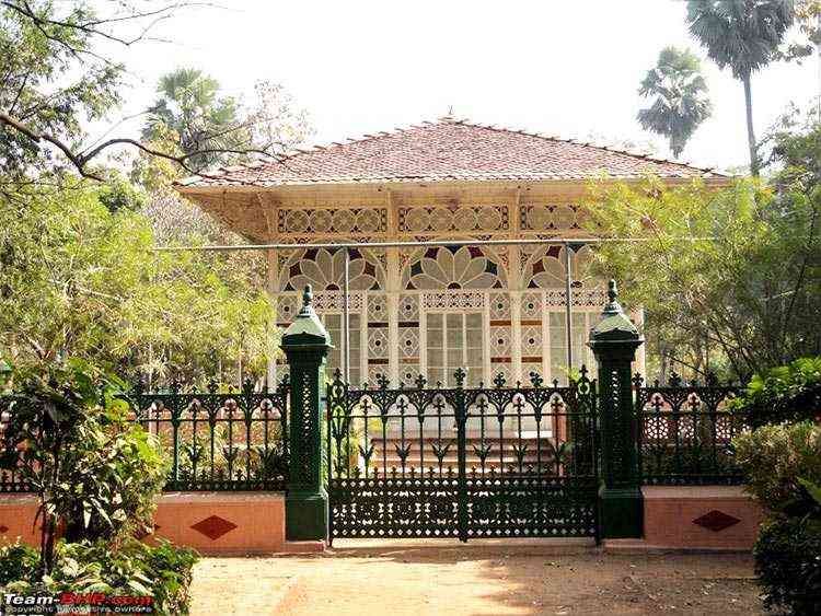 Heritage Kolkata with Serene Gangasagar & Shantiniketan 6n-7d Tour