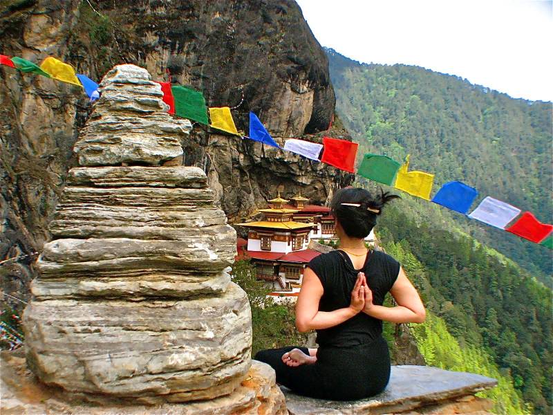 Dazzling Bhutan Tour