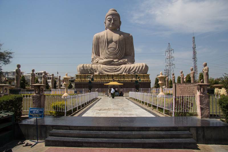 Varanasi - Bodhgaya - Rajgir - Patna - Kushinagar Tour
