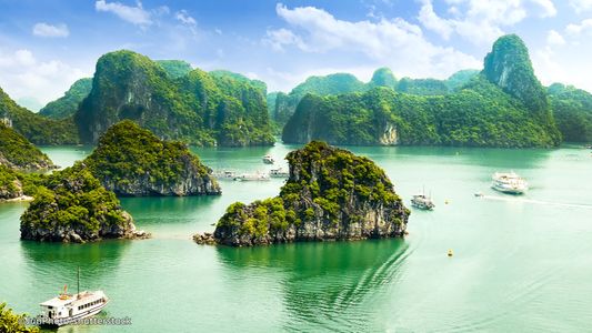 Vietnam With Sapa And Halong Bay Cruise Tour