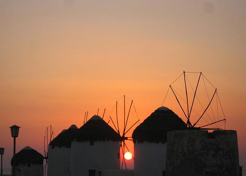 Classical tour Mykonos and Santorini